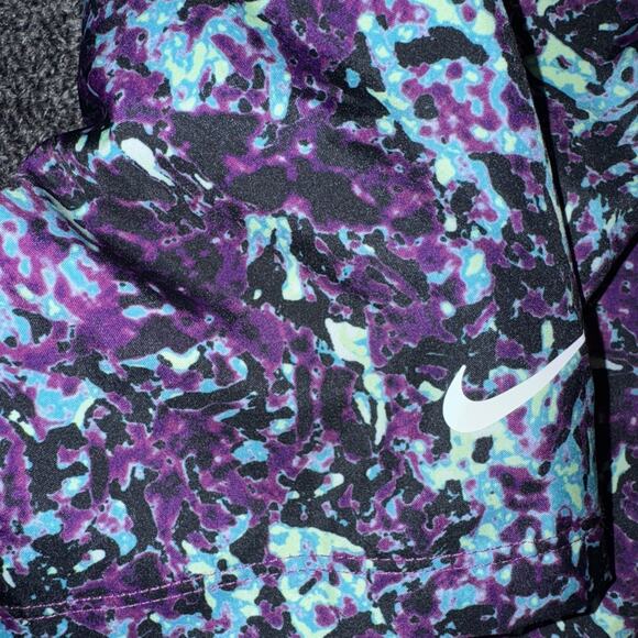 NWT Nike Athletic Shorts DRI-FIT Standard Fit Green Kids Size L Drawstring - Picture 2 of 5